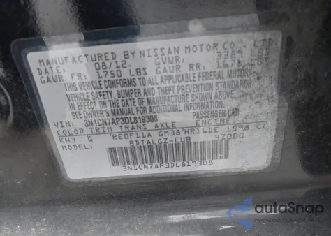 2013 Nissan Versa 1.6 Sl z USA, uszkodzony, nr VIN 3N1CN7AP3DL819308